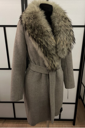 Women's wool coat with natural fur Franco